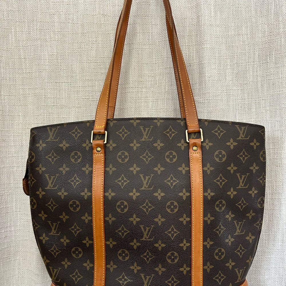 Louis Vuitton vintage shoulder bag - Picture 3 of 16